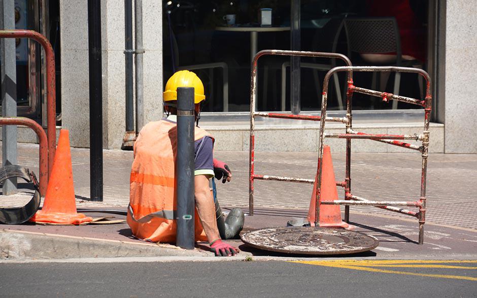 tarif plombier débouchage Bouafle
